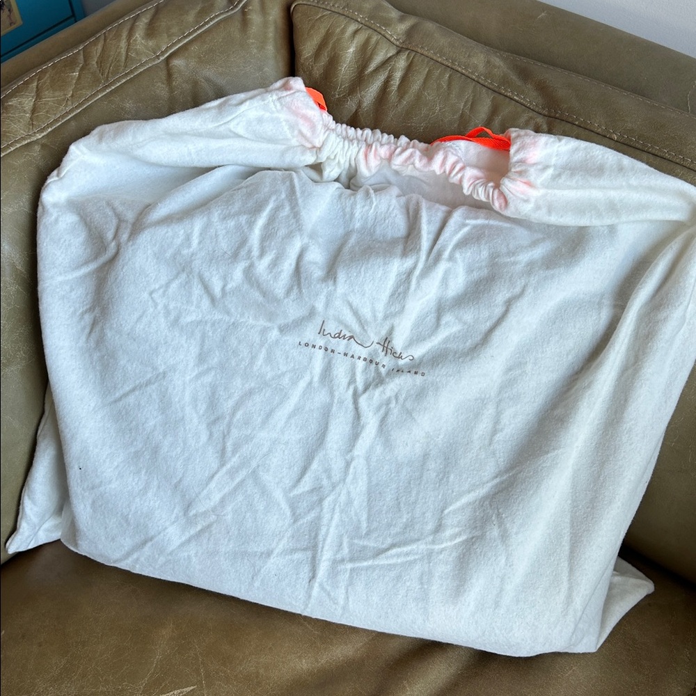 India Hicks Gray and Tan Laptop Bag - Picture 9 of 9
